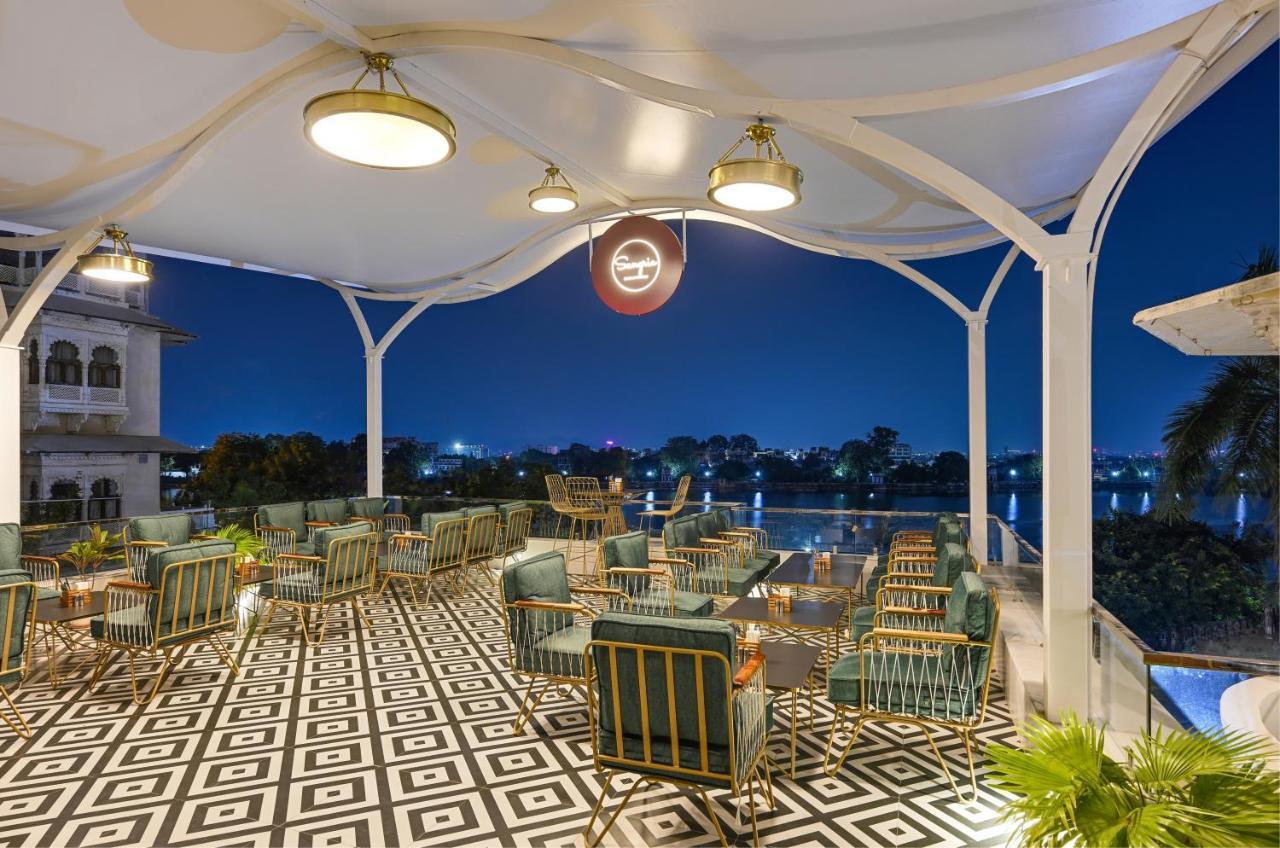 Hotel Swaroop - Facing Boutique