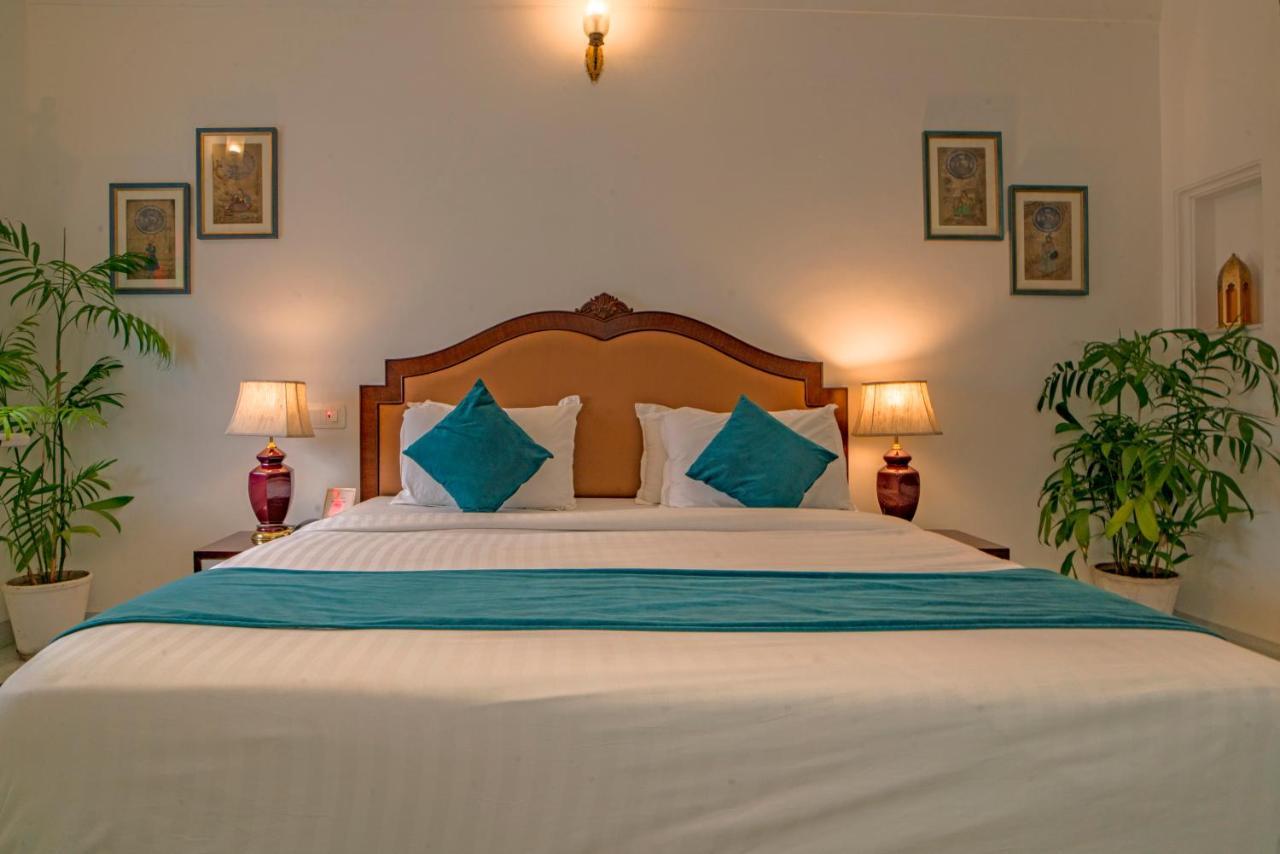Swaroop - Facing Boutique Udaipur